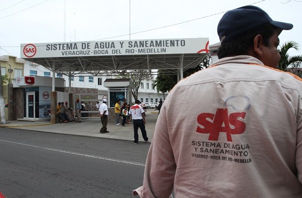 En el informe de Ramón Poo se manifiestan ex trabajores de SAS